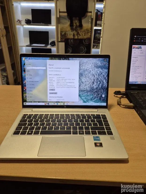 HP 440 G9/i3 1215/16gb/128gb/Aluminijum/prelep/TOP CENA