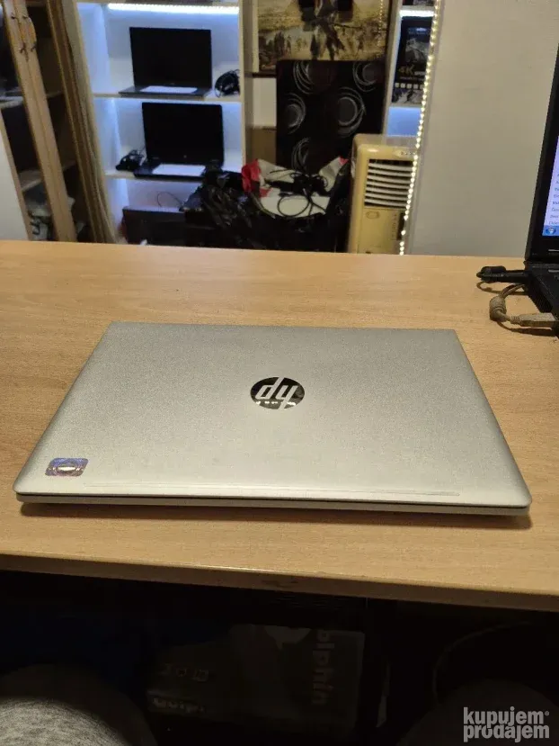 HP 440 G9/i3 1215/16gb/128gb/Aluminijum/prelep/TOP CENA