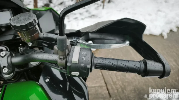 Kawasaki Versys 1000 2022g.