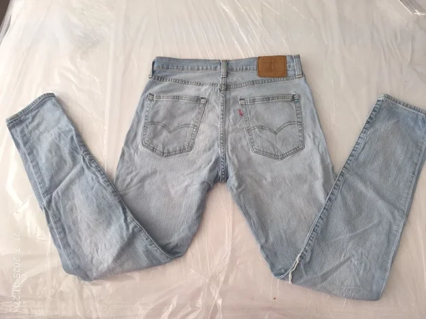 Levis 512 velicina 32-34