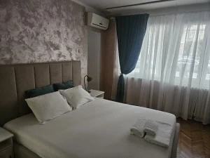 Stan na dan Beograd - kod Hrama