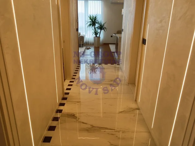 Detelinara, 3.0 trosoban, 82 m²