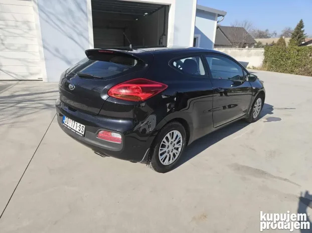 2014 Kia ProCee'd 1.4 benzinac 