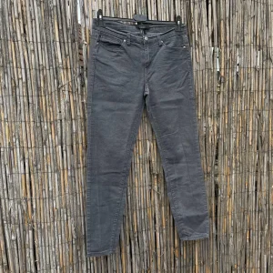 Sive skinny farmerice 42/XL