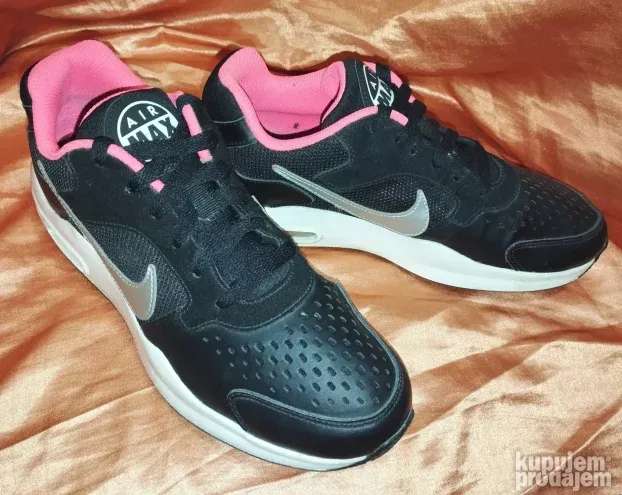 "NIKE AIR MAX MURI GG" patike br. 38,5