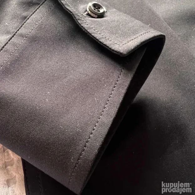 DSQUARED2 ORIGINAL muska crna kosulja 50 ili M - L KAO NOVA