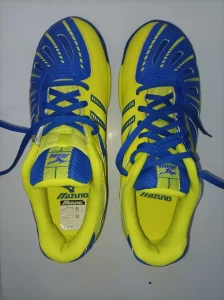 PATIKE 38 broj MIZUNO nove prelepe
