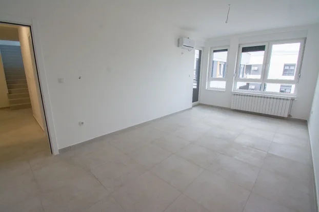 Jerneja Kopitara, Jugovićevo, četvorosoban, 133 m²