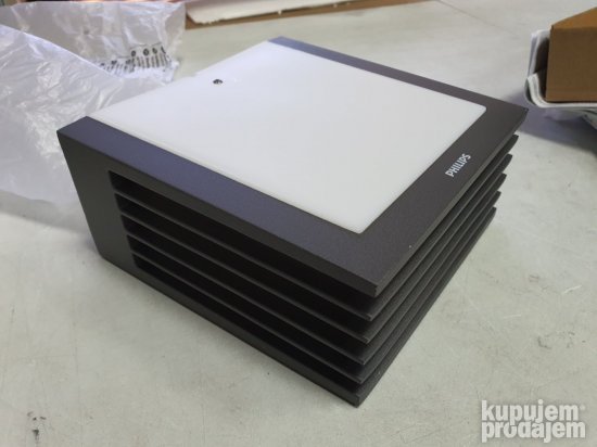 Bastensko Zidno led Svetlo 17x17x8cm - Philips