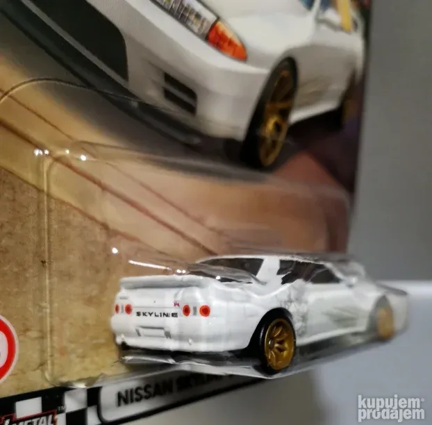 Hot wheels premium Nissan Skyline Gt-R