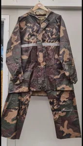 Kabanica  maskirna, sa kapuljačom