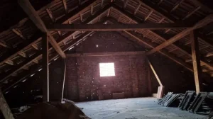 Kuća za ulaganje u Kaću 105m2