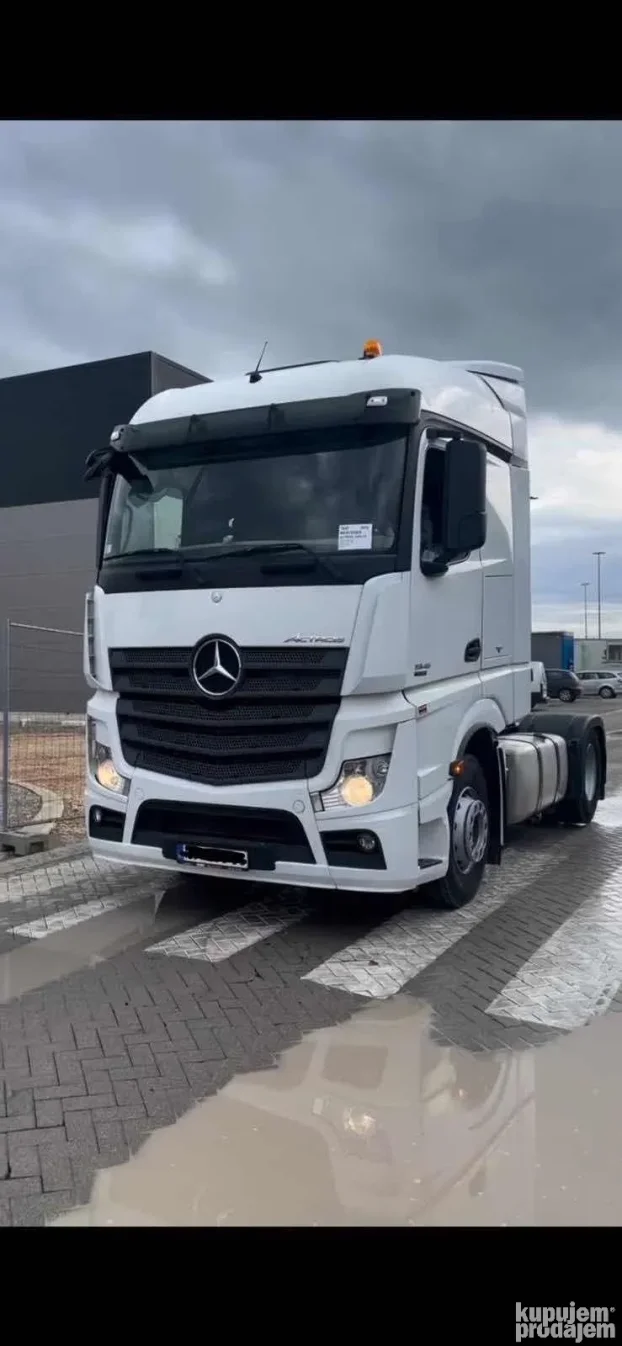 Mercedes Benz Actros MP4