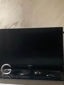 SAMSUNG televizor (tv)