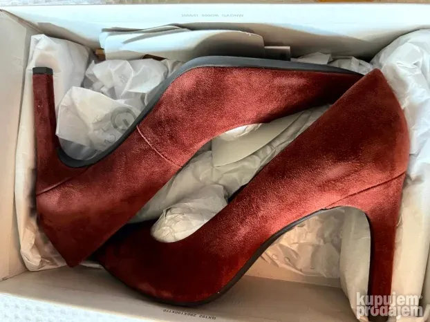 % GEOX FAVIOLA ORIGINAL NOVE bordo kozne salonke stikle 39