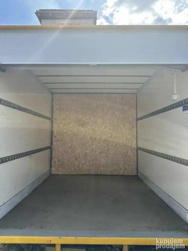 Kontejner magacin box storage self mini skladiste garaza 8m2