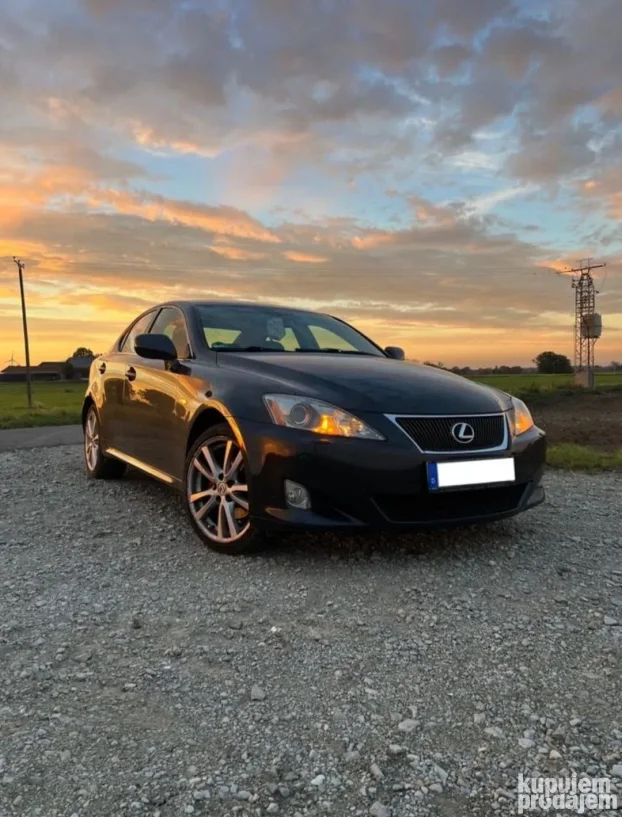 2007 Lexus IS 220d 