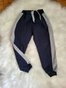 Breeze donji deo trenerke vel. 4