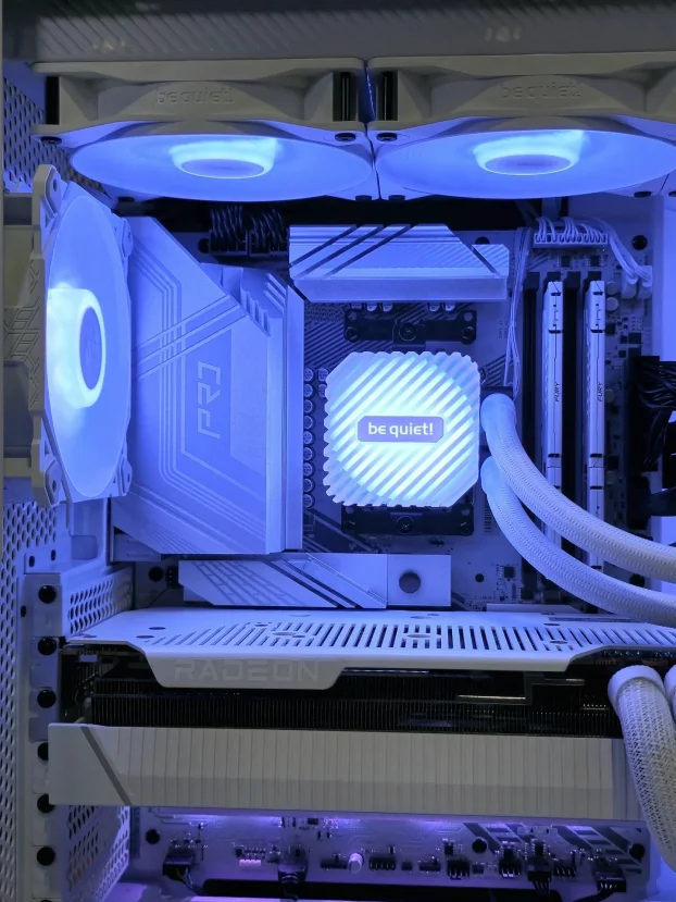 Ryzen 7 7800X3D RX 7800XT X870 32GB 1TB - SM047PC