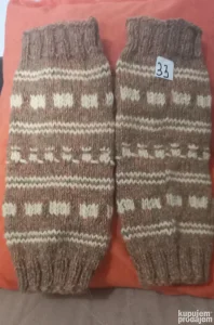 Vuneni grejaci za tope noge , priglavci pape , vuna, vunica