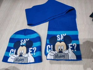 Kapa i šal Disney vel 54