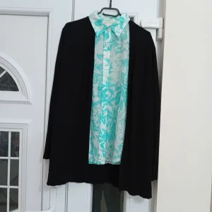 Garderoba 300 kom 30000 din