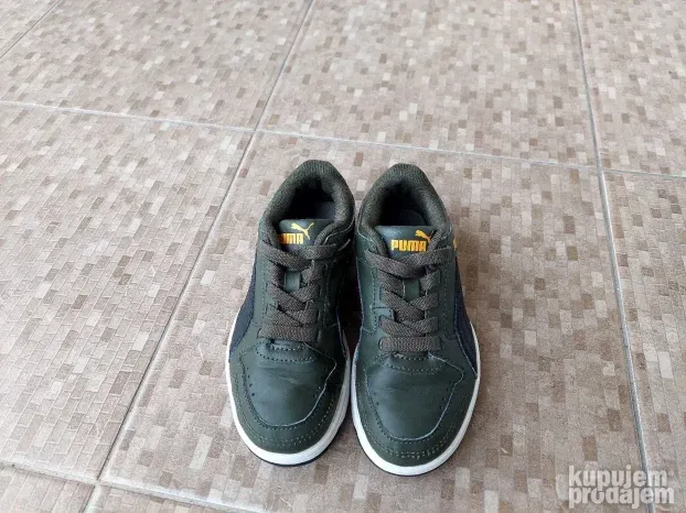 Puma patike broj 30 za decaka