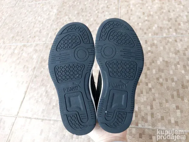 Puma patike broj 30 za decaka