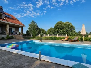Boleč, 5+ petosobna, 426 m²