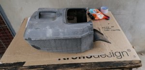 korpa plasticna veca od dvorisne kosacice za travu