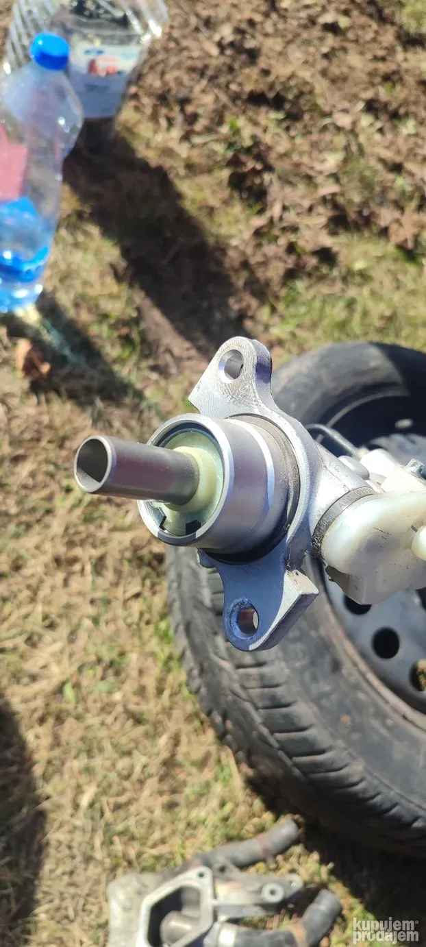 opel meriva a glavni kocioni cilindar sa bocom za ulje