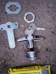 Brava za garazna vrata