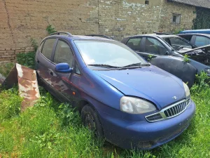 Daewoo Tacuma