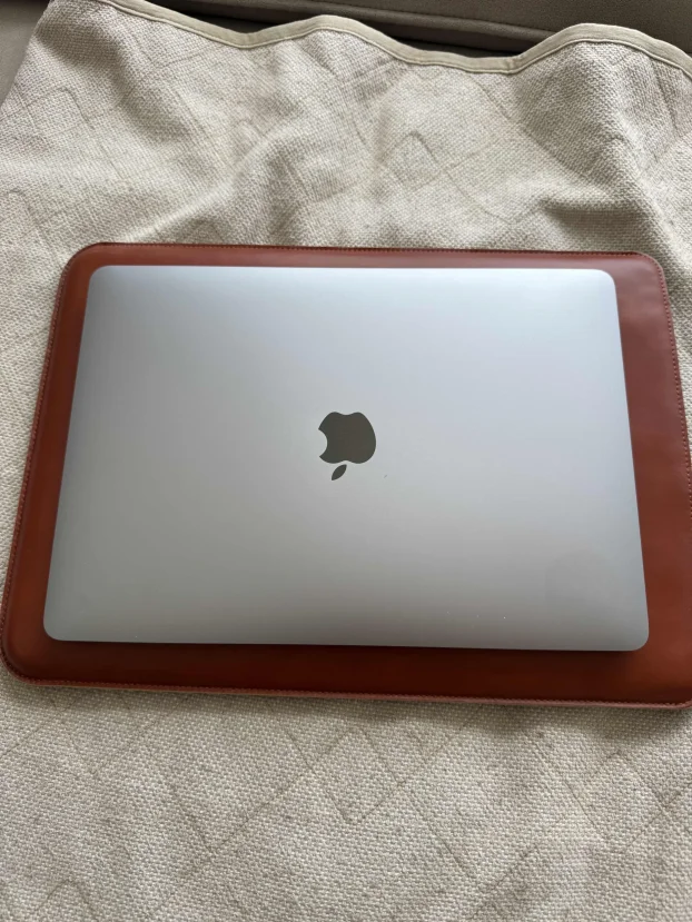 Macbook Air 13 M1 8/256 kao nov BG/NS