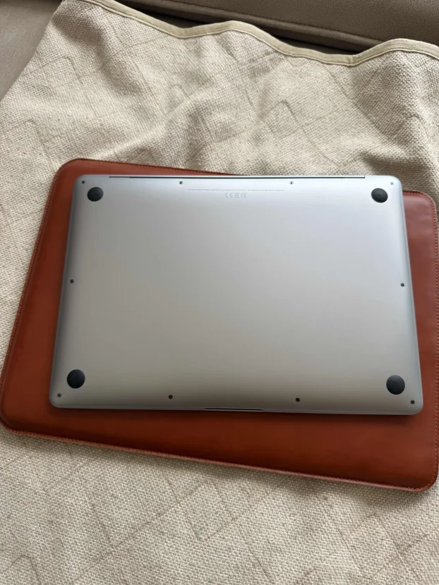 Macbook Air 13 M1 8/256 kao nov BG/NS