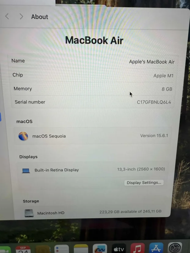 Macbook Air 13 M1 8/256 kao nov BG/NS