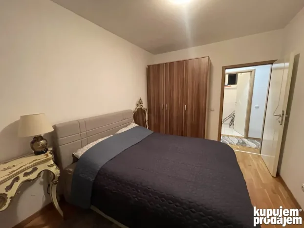 Voždovačka crkva, 1.5 jednoiposoban, 50 m²