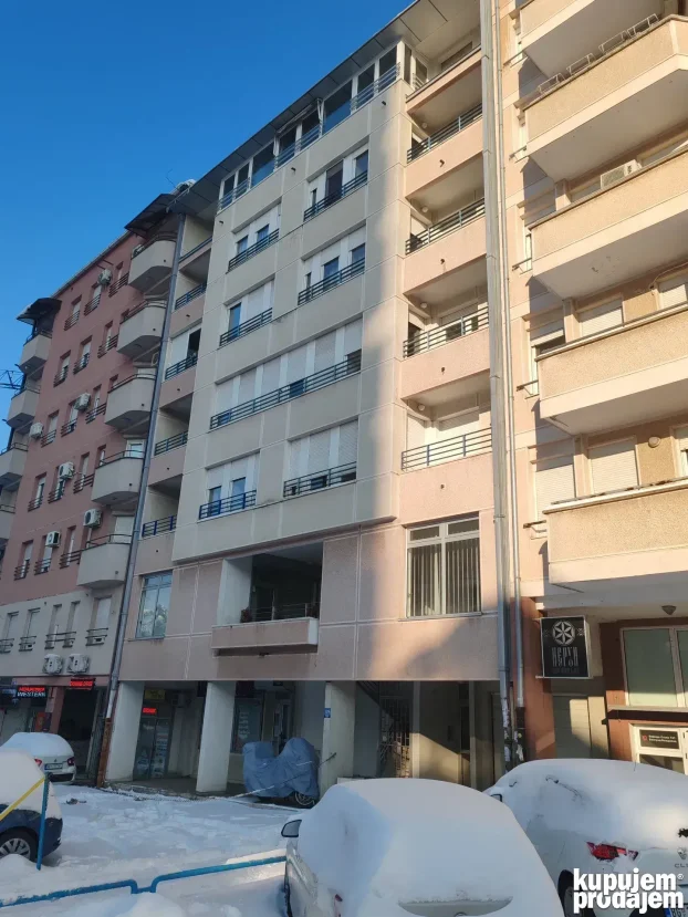 Voždovačka crkva, 1.5 jednoiposoban, 50 m²