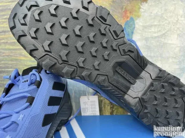 Adidas Terrex Eastrail 2 broj 48 snizeno!