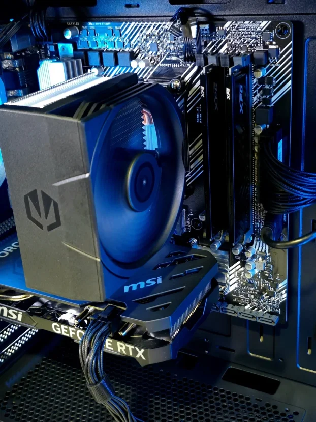 Ryzen 7 5700X RTX 4060 B550 32GB 1TB - SM048PC