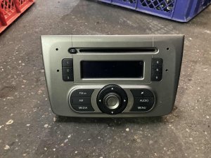 Alfa Romeo Mito radio