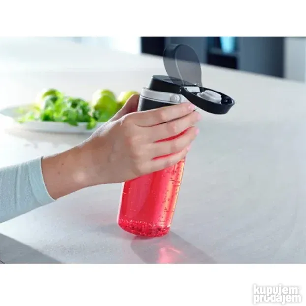 Flašica za piće tritan flip crvena Leifheit LF 3263