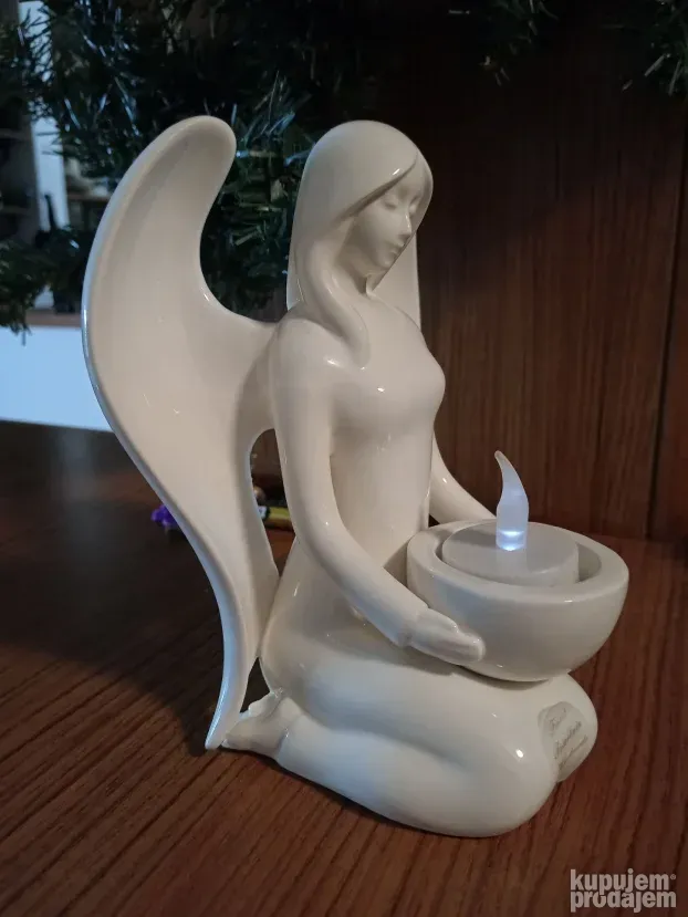 Svećnjak Anđeo porcelan vintage
