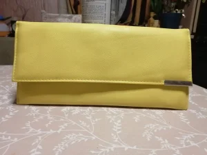 Žuta pismo tašnica