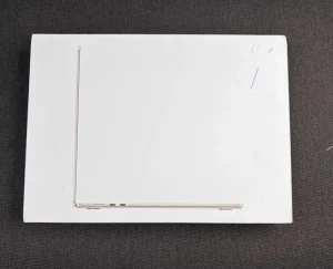 Macbook Air 15 inch M4 16/512 nov