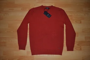 NOVO - Orig. LEGEND muški džemper M, PREDOBAR