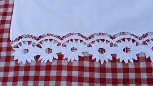 Draper beli vez iz bakine škrinje 1960god