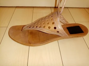 L. ARTIGIANA vrhunske zenske kozne sandale 40