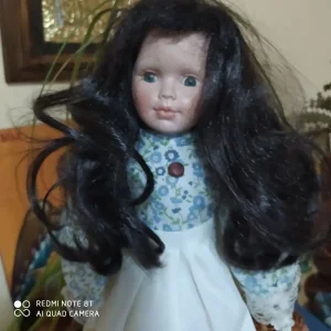 Stara markirana porcelanska lutka 41cm