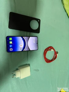 Oppo Find x8 pro 12/512 zamena